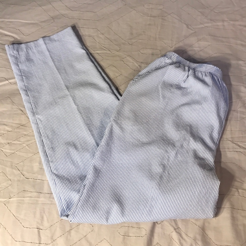 3/$10!! Blue and white striped pant